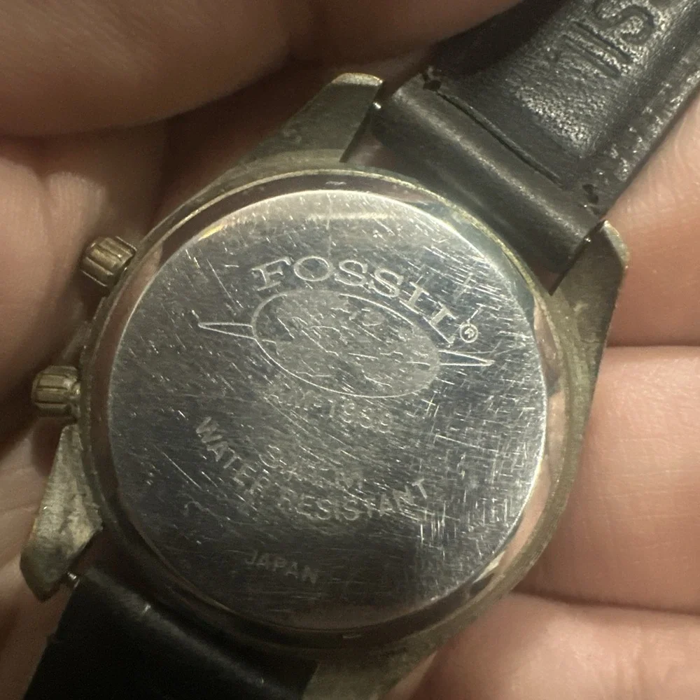 Fossil new battery